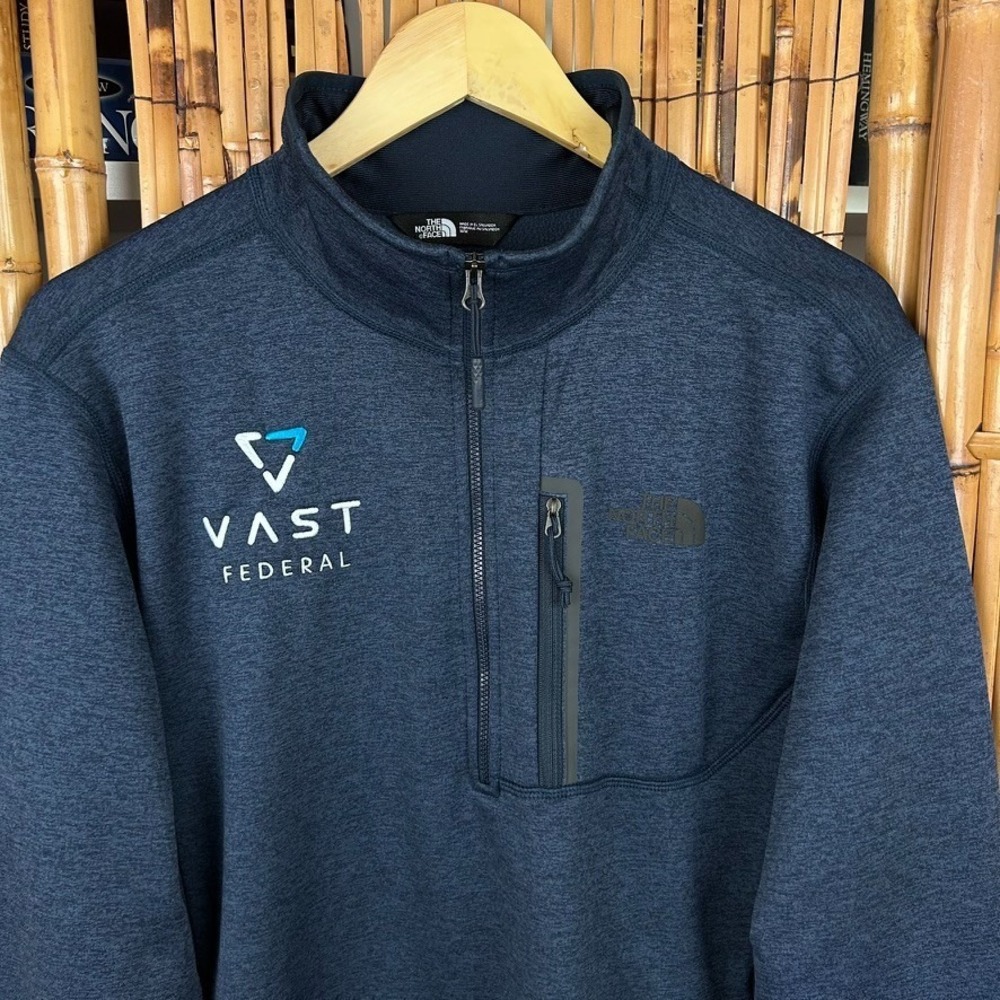 The North Face Men's Medium Pullover Sweater 1/2 Zip‎ Navy Blue Logo Outdoors